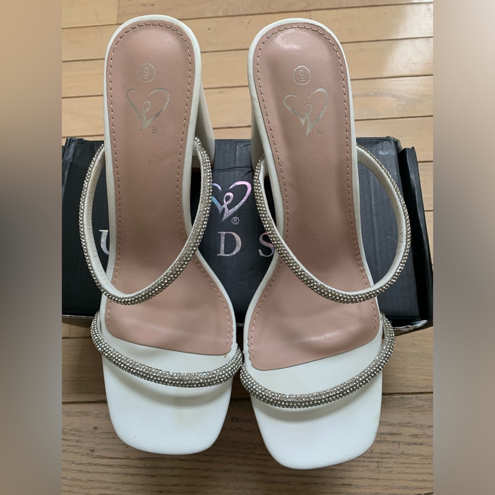 LIKE NEW - White block heels w/rhinestone straps by Windsor